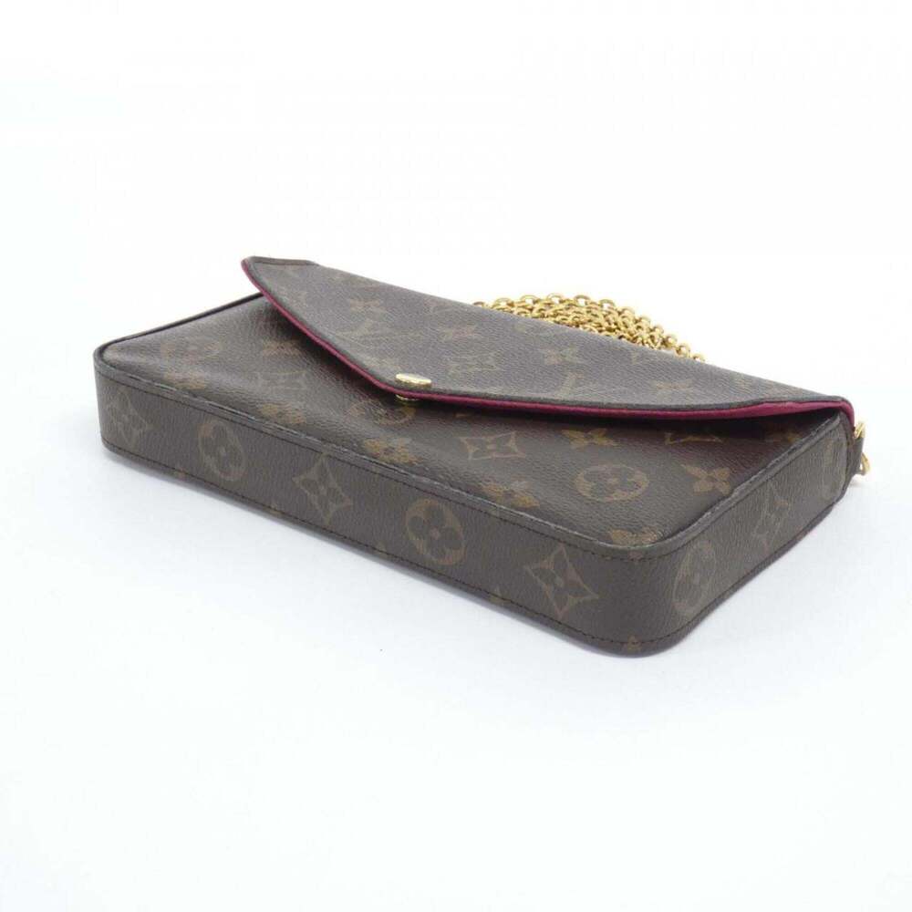 LOUIS VUITTON Brown Monogram Pochette Shoulder Bag - Picture 3 of 10